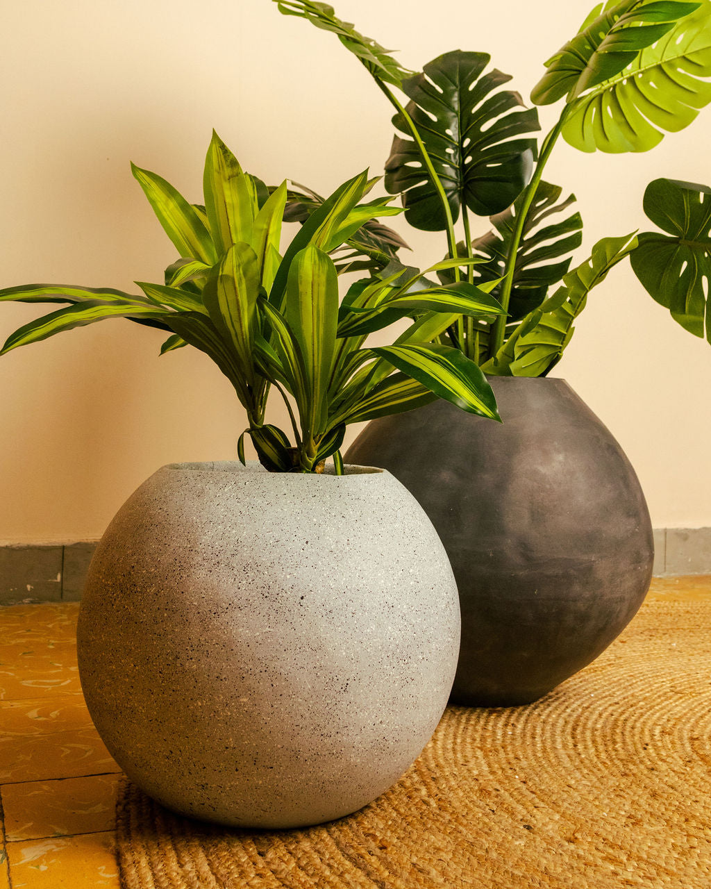 Pots & Vases