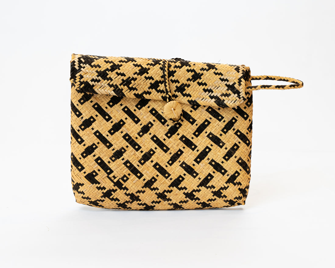 Clutch Bahan